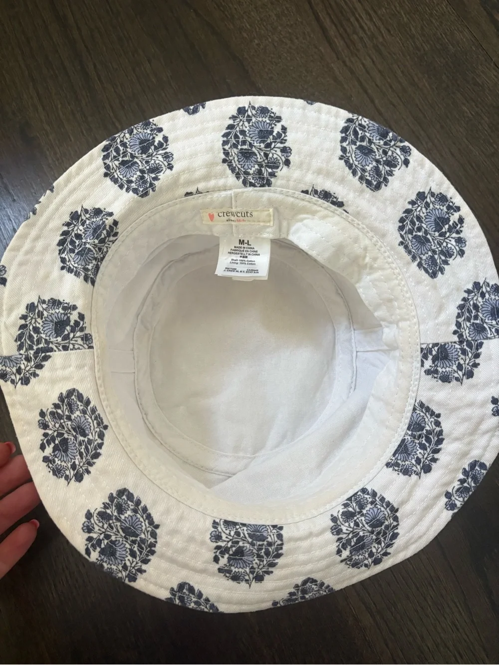 J. Crew CREWCUTS Kids Cream Bucket Hat with Navy Floral Print Size M-L